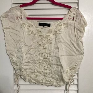 EUC Fremont Cream Lace Lattice Crop Top Blouse Shirt Size Medium runs Small